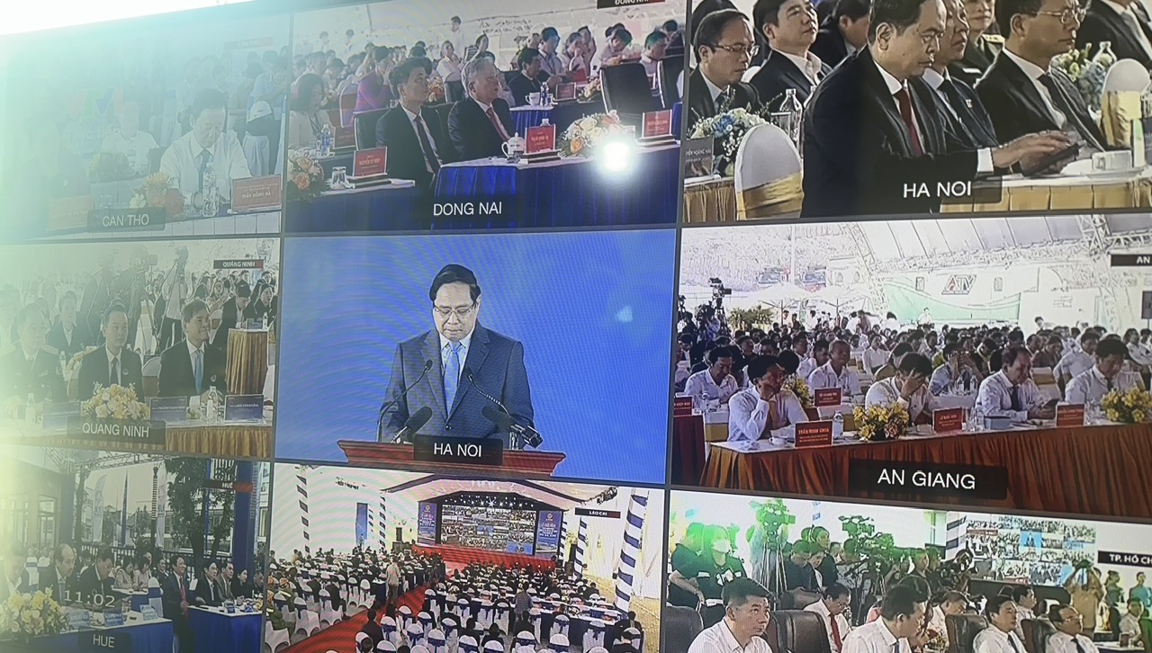 Ngày 19/12/2025: Ngày của lịch sử khi chứng kiến khởi công và khánh thành 234 công trình trọng điểm quốc gia để đưa đất nước vươn mình trong kỷ nguyên mới